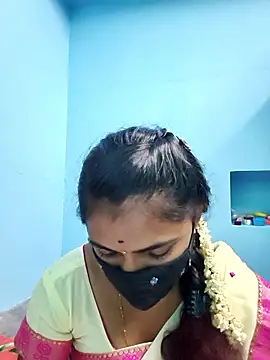 Tamil Hot Shana online show from April 19, 2026, 8:46 am