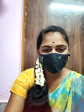 Tamil Hot Shana online show from April 20, 2026, 5:37 pm