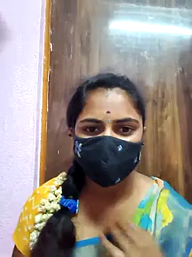 Tamil Hot Shana online show from April 21, 2026, 3:02 am