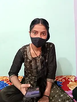 18 year old girl online show from April 14, 2026, 3:01 am