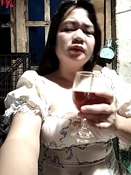 Zyramae 25 online show from March 8, 2026, 10:08 am