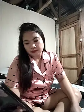 Zyramae 25 online show from April 20, 2026, 10:40 am