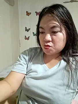Snapshot of Zyramae_25 chatting on June 21, 2026, 8:06 am Zyramae 25 online show from June 21, 2026, 8:06 am