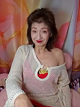 URAN429 online show from April 18, 2026, 5:28 pm