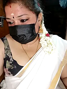 silk rose05 online show from April 1, 2026, 5:21 pm