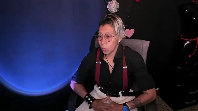 Kali Panther online show from February 9, 2026, 12:42 pm