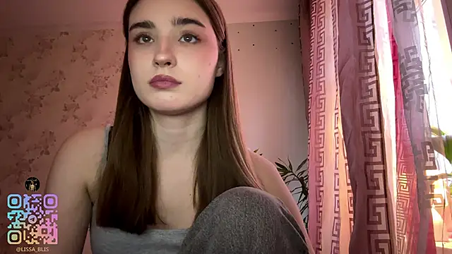 LissaBliss online show from February 11, 2026, 1:49 pm