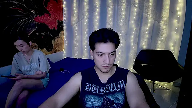 RoseSinsDonViktor online show from April 4, 2026, 8:17 pm