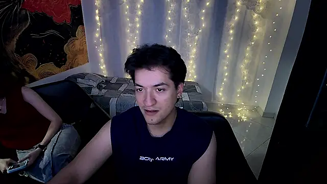 RoseSinsDonViktor online show from April 21, 2026, 2:04 am