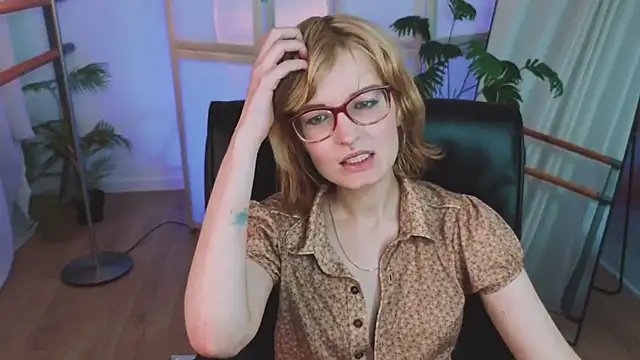 Akimo  online show from February 1, 2026, 2:04 pm