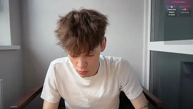 Kevin bucks online show from April 22, 2026, 12:39 pm