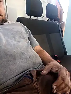 Snapshot of lu123456ch chatting on February 21, 2026, 1:56 pm lu123456ch online show from February 21, 2026, 1:56 pm