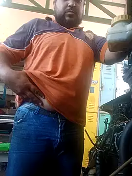 Snapshot of lu123456ch chatting on March 19, 2026, 6:12 pm lu123456ch online show from March 19, 2026, 6:12 pm