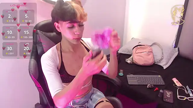 Philipp-Jones online show from March 7, 2026, 12:35 pm