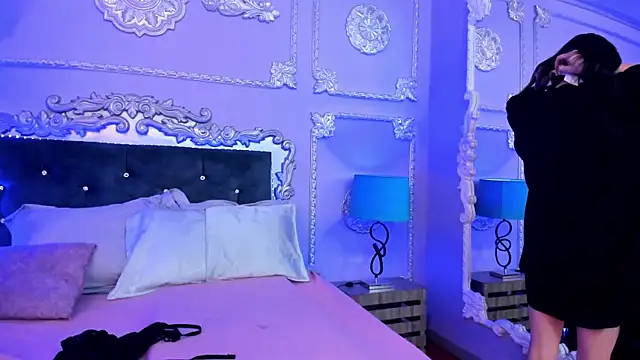 Lilith Naugthy online show from April 21, 2026, 11:38 am