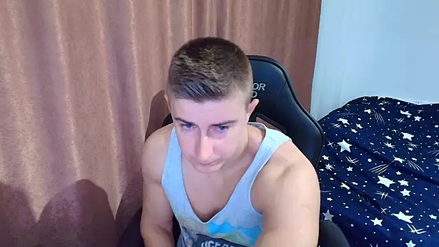 TodMusclePower9 online show from February 4, 2026, 4:07 am