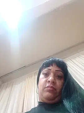 SabrinaColin online show from April 21, 2026, 3:35 am