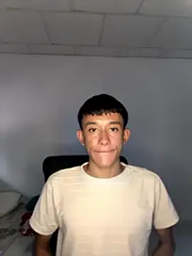 kimgorge online show from March 24, 2026, 8:36 pm