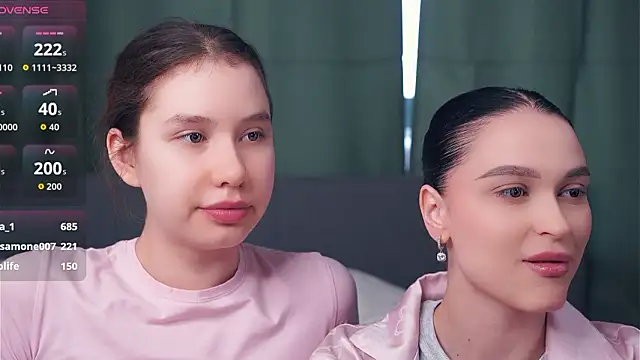 ZofiaSoshnik online show from February 26, 2026, 6:45 am