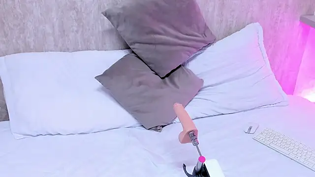 kelly 666 online show from April 23, 2026, 3:30 am