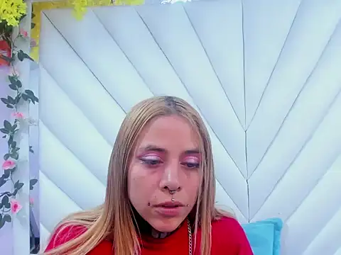 Dakota Angell  online show from February 4, 2026, 2:17 am