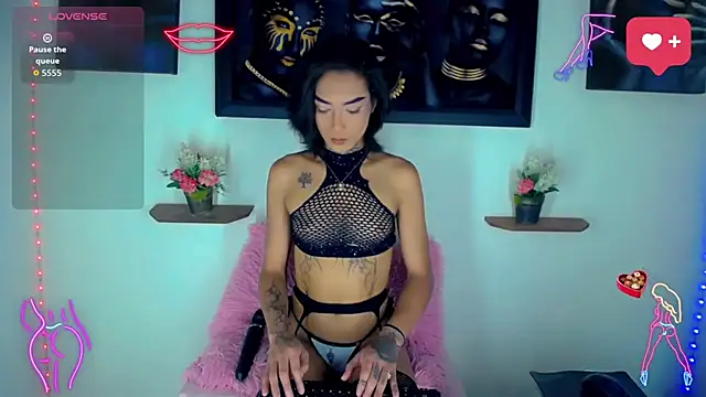 Darianna Atehortua online show from February 3, 2026, 6:40 am