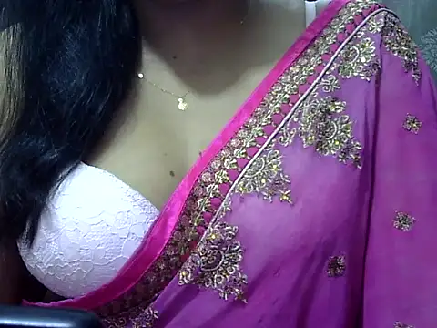 SumaiyaSultana online show from July 9, 2026, 4:33 pm