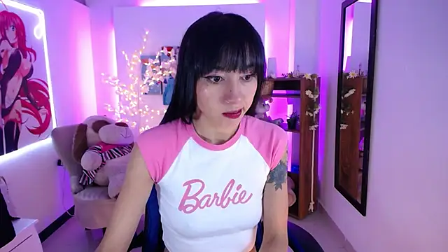 Snapshot of FIORELLA_L chatting on June 30, 2026, 12:17 pm FIORELLA L online show from June 30, 2026, 12:17 pm