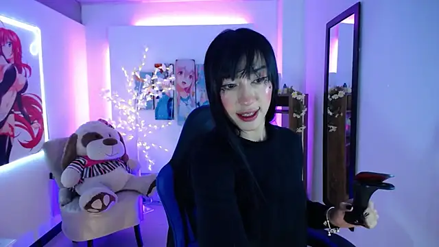 Snapshot of FIORELLA_L chatting on July 15, 2026, 12:10 pm FIORELLA L online show from July 15, 2026, 12:10 pm