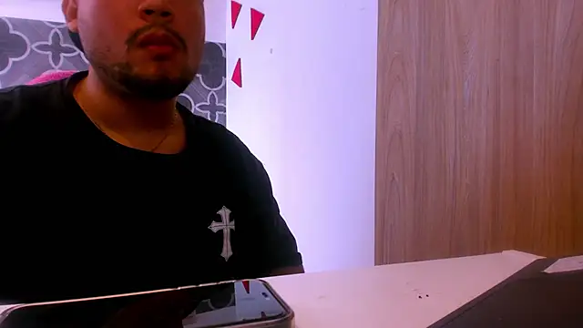 Cristhian Dirty online show from February 13, 2026, 7:32 pm