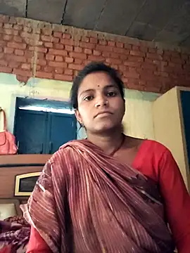 Snapshot of Gungun_thakur chatting on June 3, 2026, 7:00 am Gungun thakur online show from June 3, 2026, 7:00 am