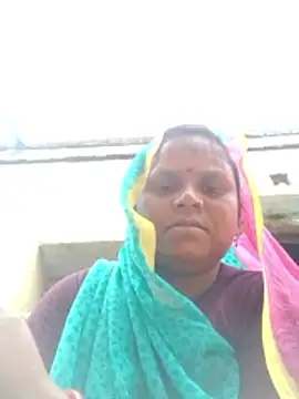 Snapshot of Cuty_nikita chatting on May 1, 2026, 1:16 pm Cuty nikita online show from May 1, 2026, 1:16 pm