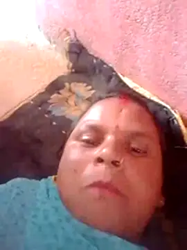 Snapshot of Cuty_nikita chatting on June 5, 2026, 3:35 am Cuty nikita online show from June 5, 2026, 3:35 am