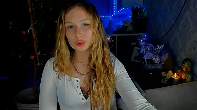 Marcellis Charm online show from February 8, 2026, 6:22 pm