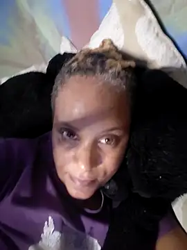 BadGyalGem online show from April 22, 2026, 2:25 am