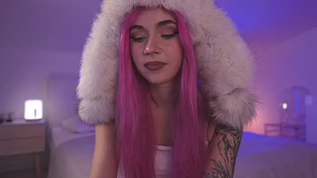 Sarah Pink online show from February 23, 2025, 5:29 pm