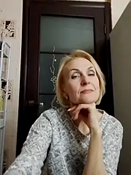 MichelleSolis online show from February 28, 2026, 7:04 pm