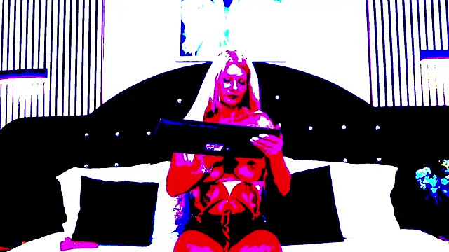 TatianaNova online show from April 21, 2026, 4:19 am