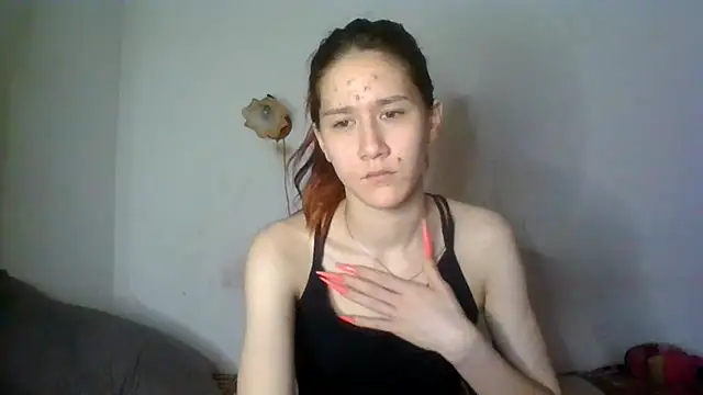 Snapshot of NickiKisinger chatting on May 17, 2026, 7:28 am NickiKisinger online show from May 17, 2026, 7:28 am