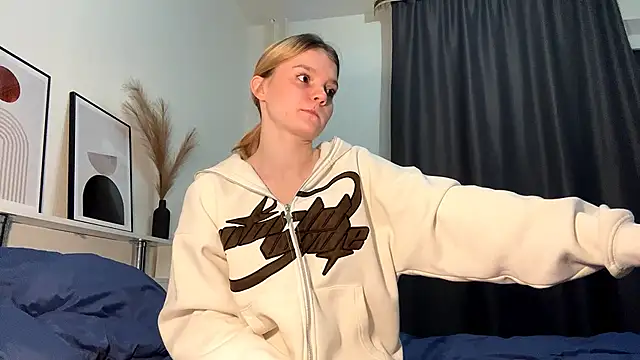 Tiffany Muse online show from February 26, 2026, 11:04 pm