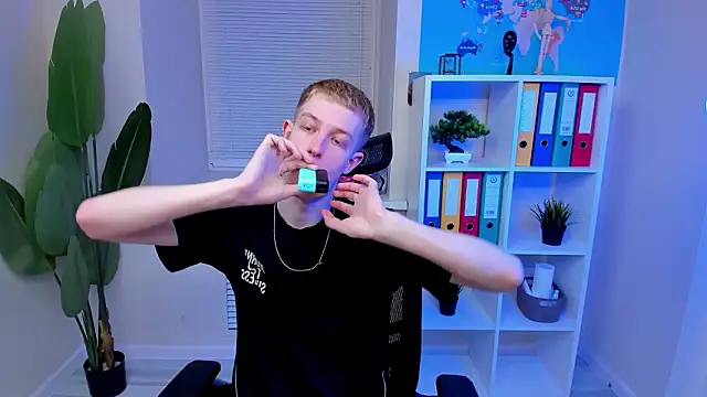 Dylan Norton online show from March 4, 2026, 11:16 am