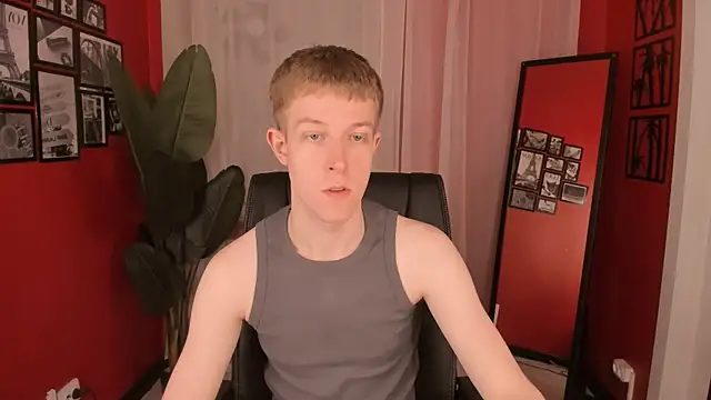 Snapshot of Dylan_Norton chatting on June 2, 2026, 10:17 am Dylan Norton online show from June 2, 2026, 10:17 am
