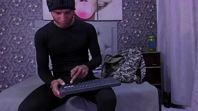 Jeff Brown77 online show from March 6, 2026, 1:18 pm