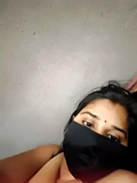 Sexy khushi19 online show from March 18, 2026, 9:01 am