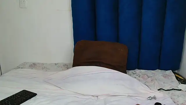 SexyyMandy online show from April 21, 2026, 2:45 pm