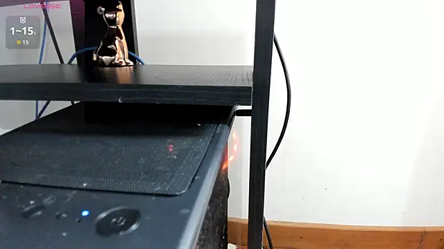 Lucia velez online show from February 15, 2026, 2:19 am