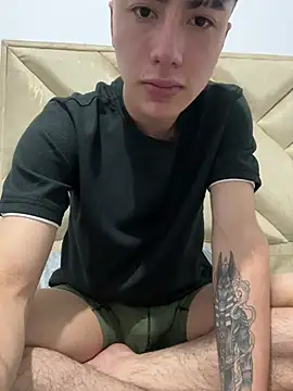 AlexanderCollman2 online show from February 4, 2026, 8:20 am