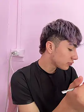 AlexanderCollman2 online show from February 27, 2026, 8:42 pm