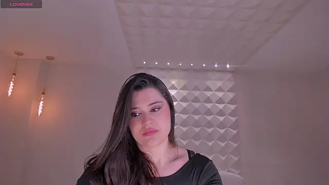 DemiNova online show from April 18, 2026, 10:41 am