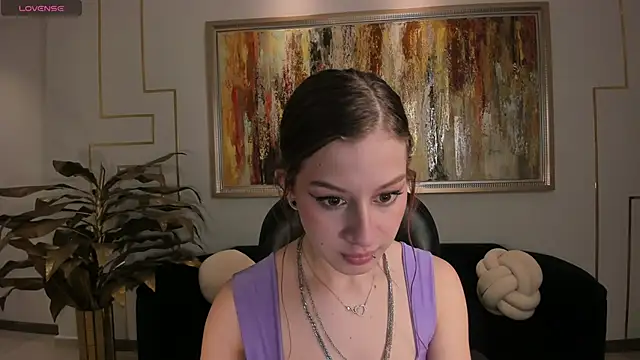 IsabellaMorettiX online show from February 10, 2026, 3:54 am